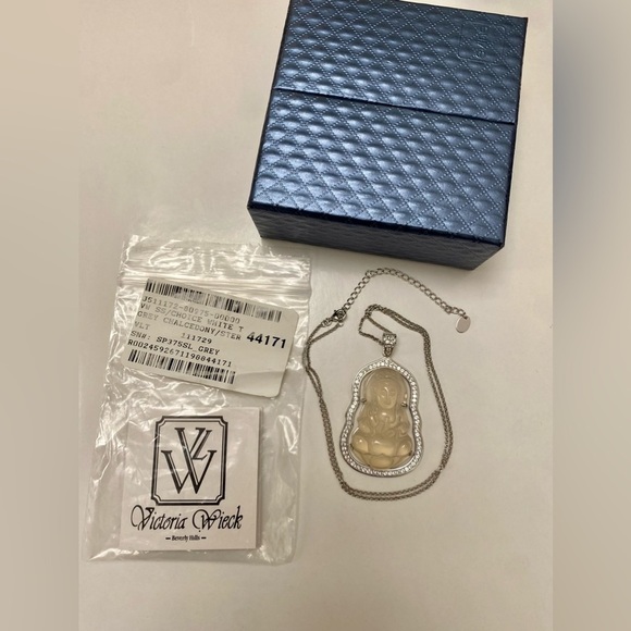 New Victoria Wieck Sterling Silver 925 White Topaz Buddha Pendant Necklace - Picture 2 of 4